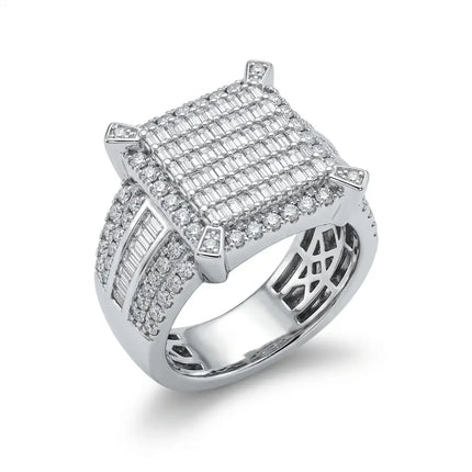 14kt White Gold Baguette and Round Diamond Ring